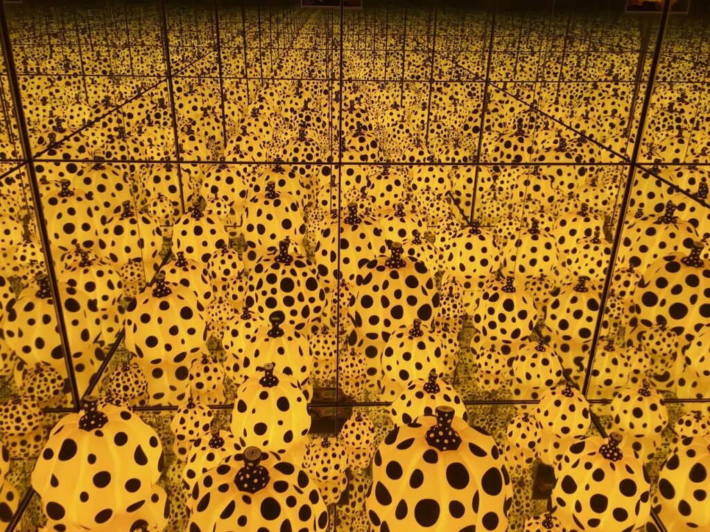 yayoi kusama dots